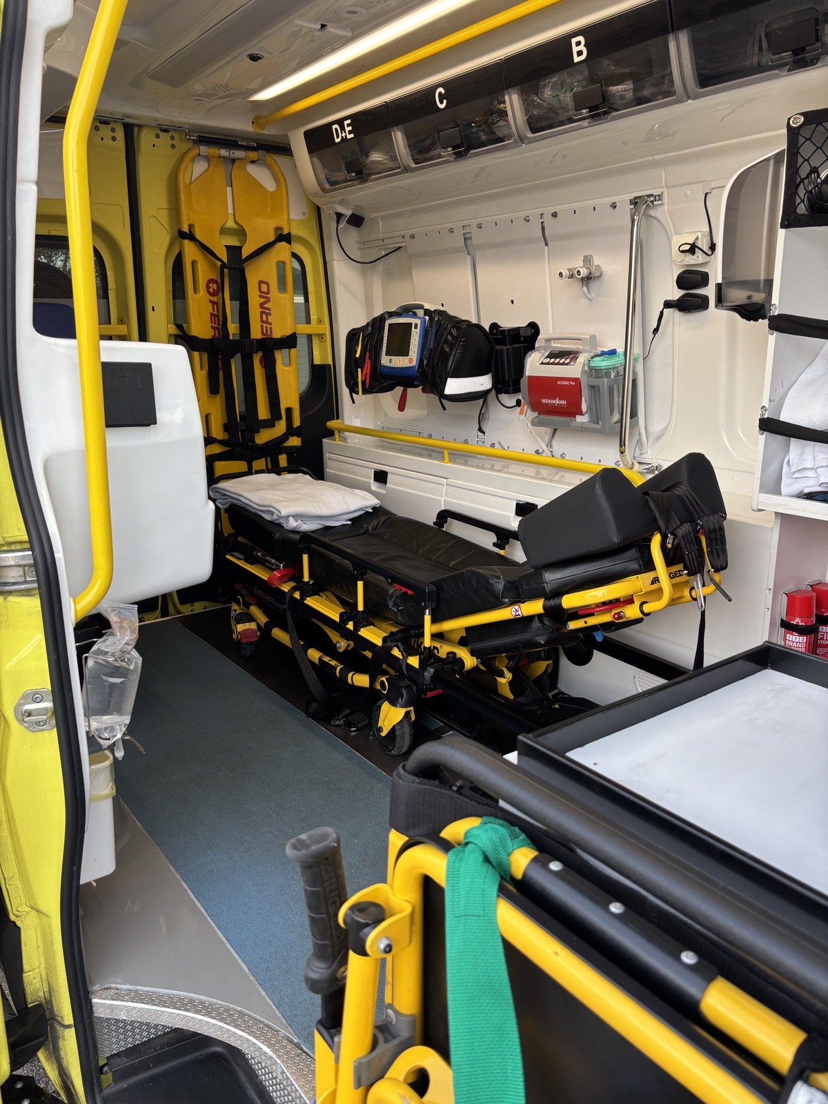 Indretning af specialambulance
